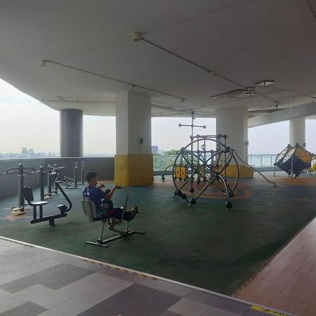 R&F Princess Cove Seaview High Floor Джохор-Бару Экстерьер фото